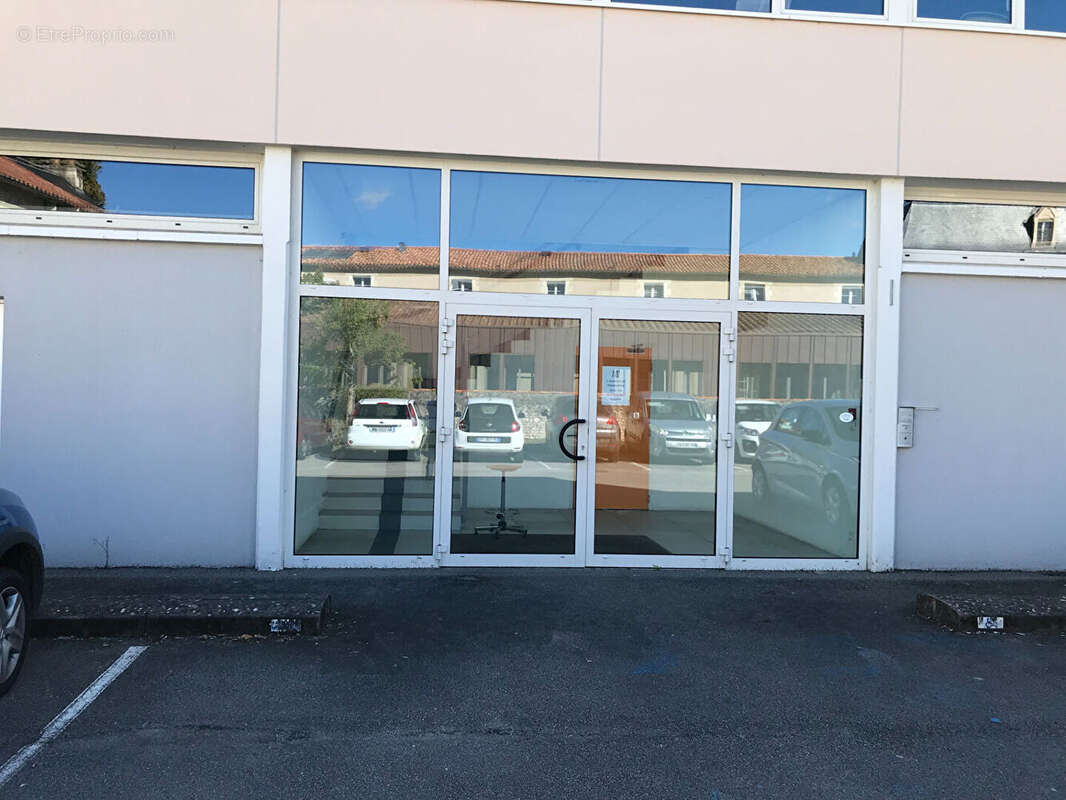 Commerce à POITIERS