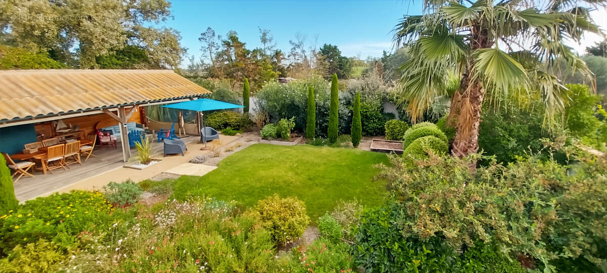 Maison à SAINTES-MARIES-DE-LA-MER