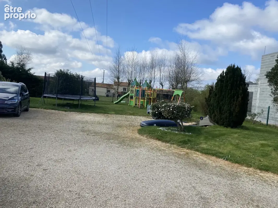 Terrain à LE CELLIER