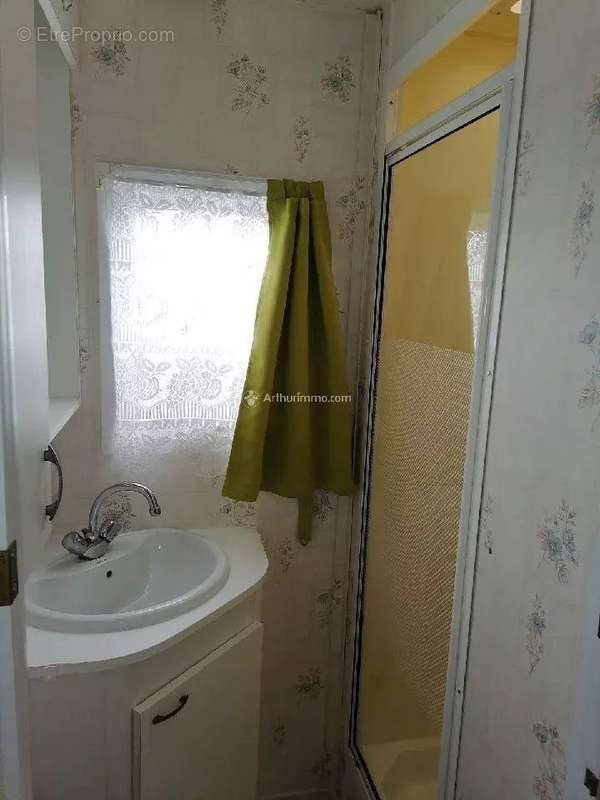 Maison à SAINT-PAIR-SUR-MER