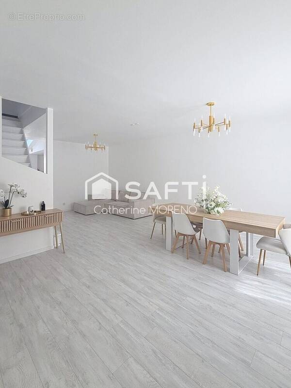Photo 1 - Maison à SAINT-QUENTIN