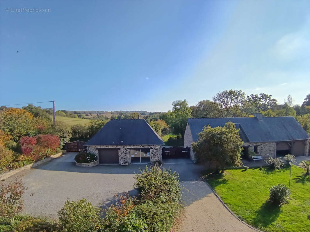 Maison à SAINT-AUBIN-DES-PREAUX