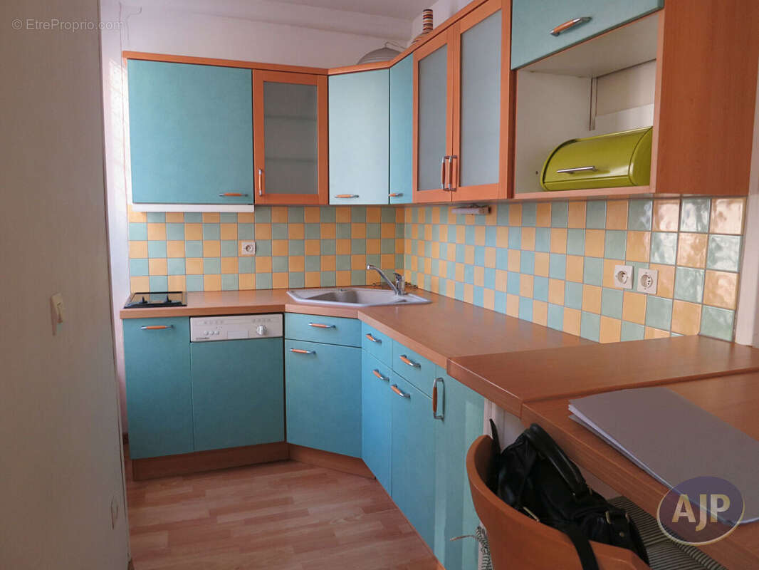 Appartement à PARIS-7E