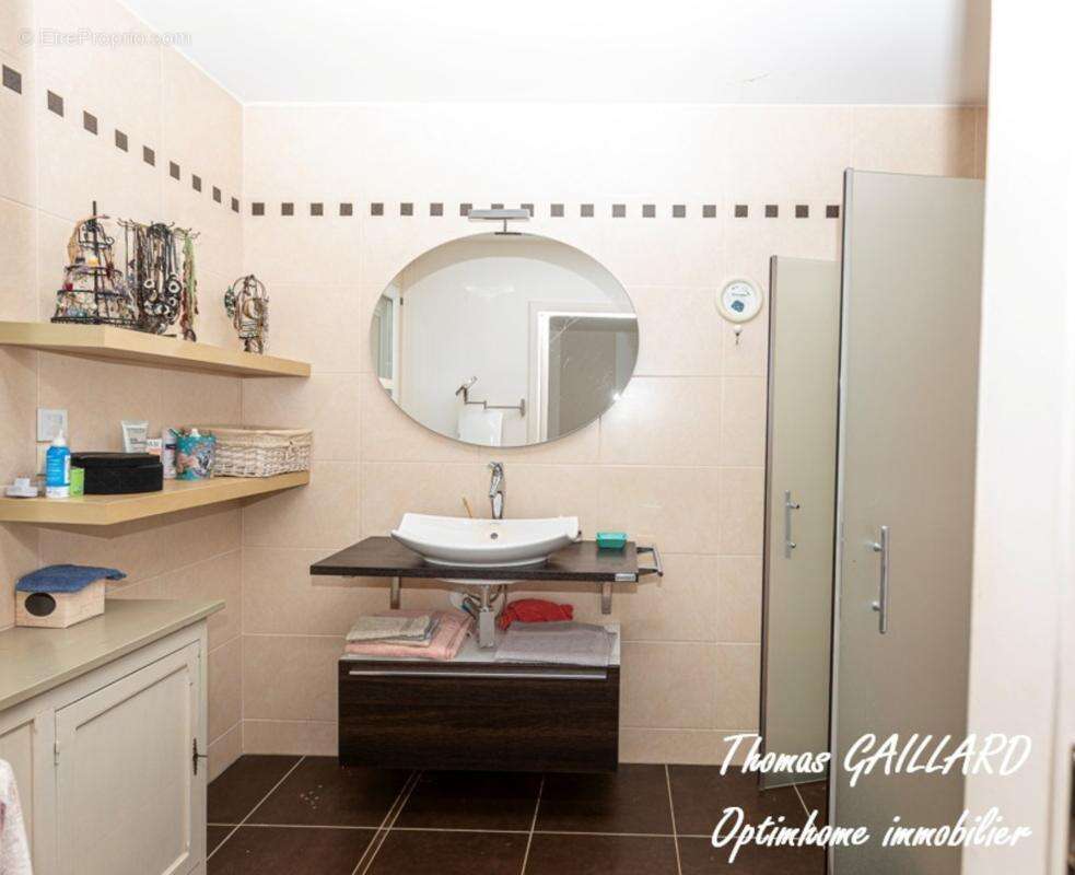 Maison de plain-pied 4 chambres - 184 m2 - photo 12