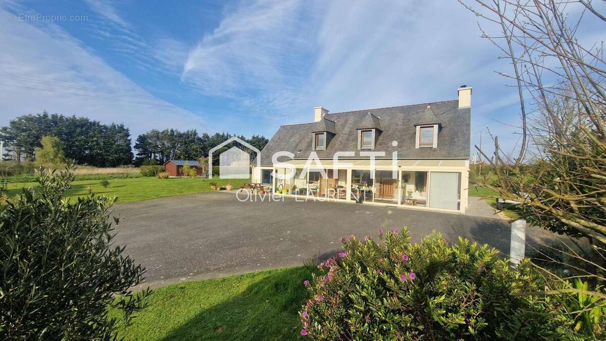 Photo 2 - Maison à PLOUGUIEL