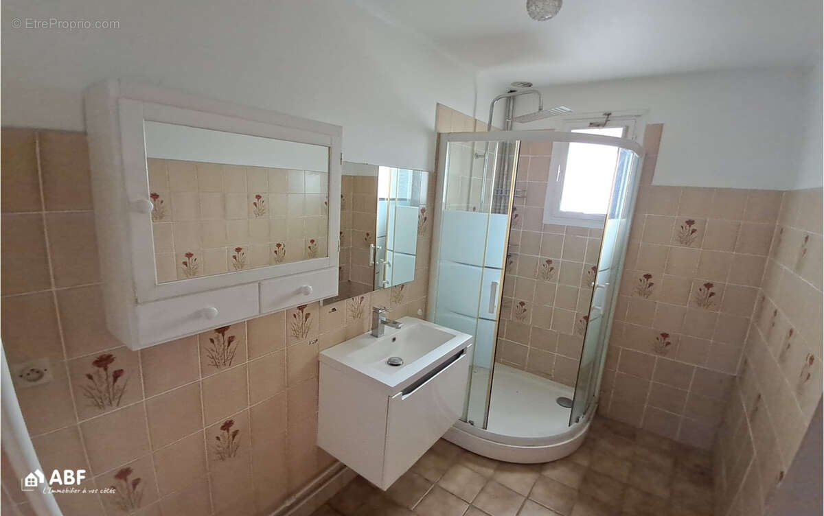 Maison à MANEHOUVILLE