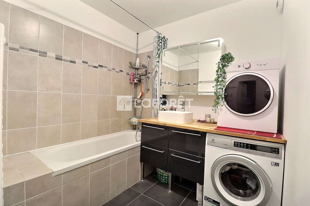 Appartement à VITRY-SUR-SEINE