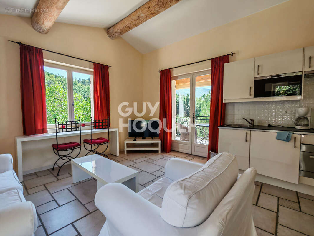 Maison à MONTBRUN-LES-BAINS