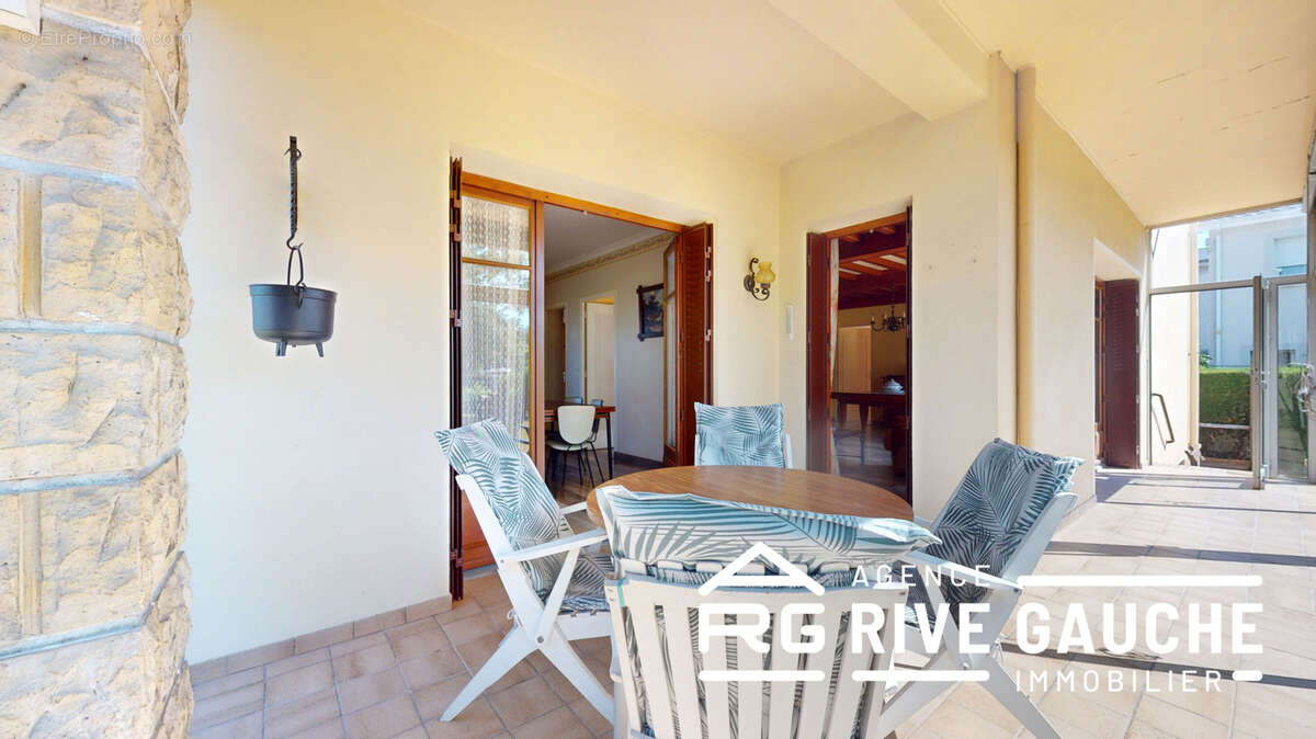 Maison à LE PEAGE-DE-ROUSSILLON