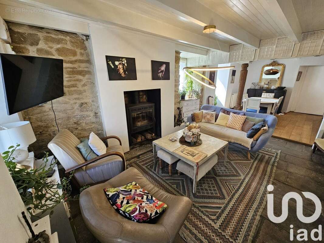 Photo 2 - Maison à GUERLESQUIN