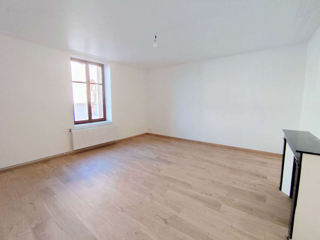 Appartement à BLAINVILLE-SUR-L'EAU
