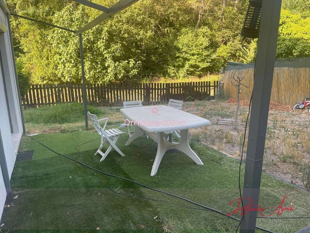 Maison 137 m² à Le Luc  - photo 6