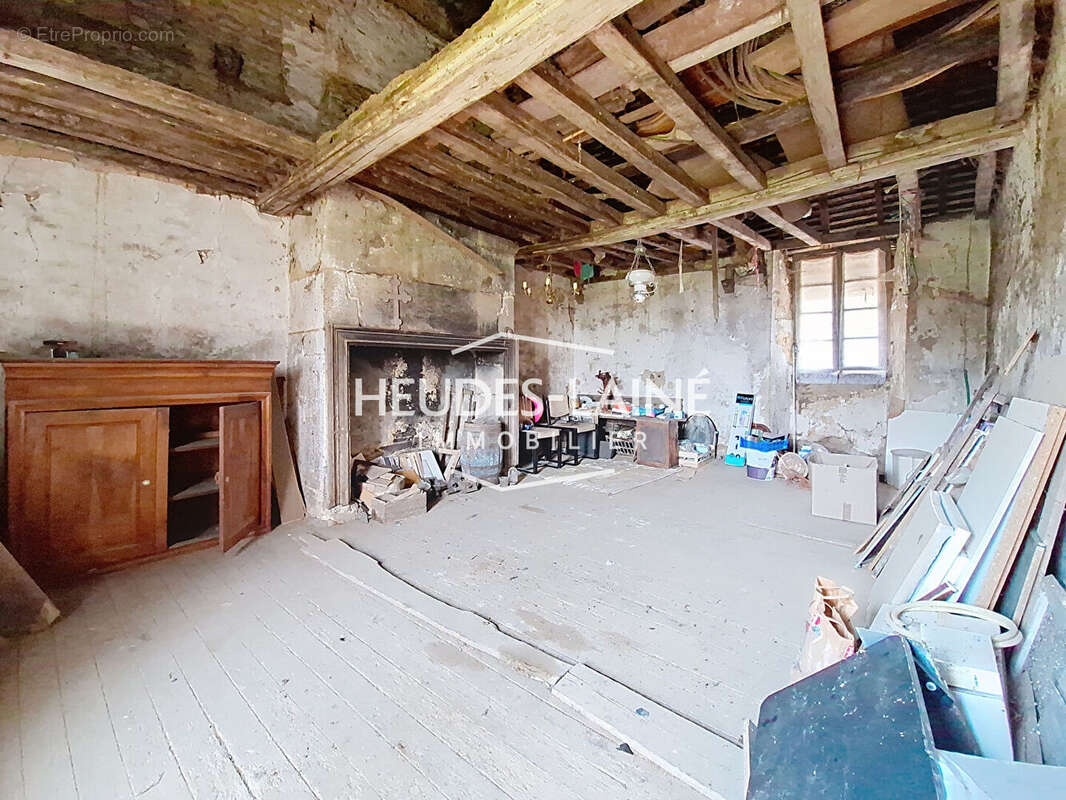 Maison à ISIGNY-LE-BUAT