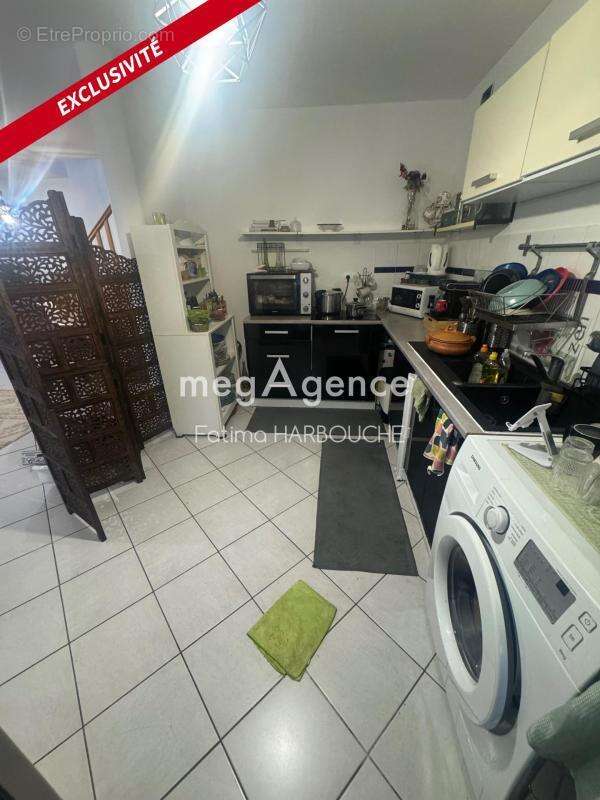 Appartement à LE CHAMBON-FEUGEROLLES