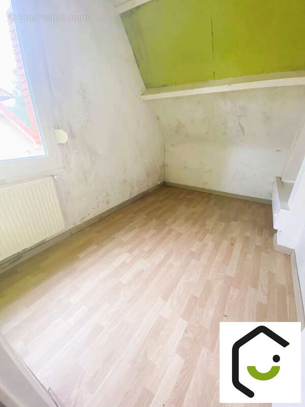 séjour - Maison à ROSIERES-EN-SANTERRE