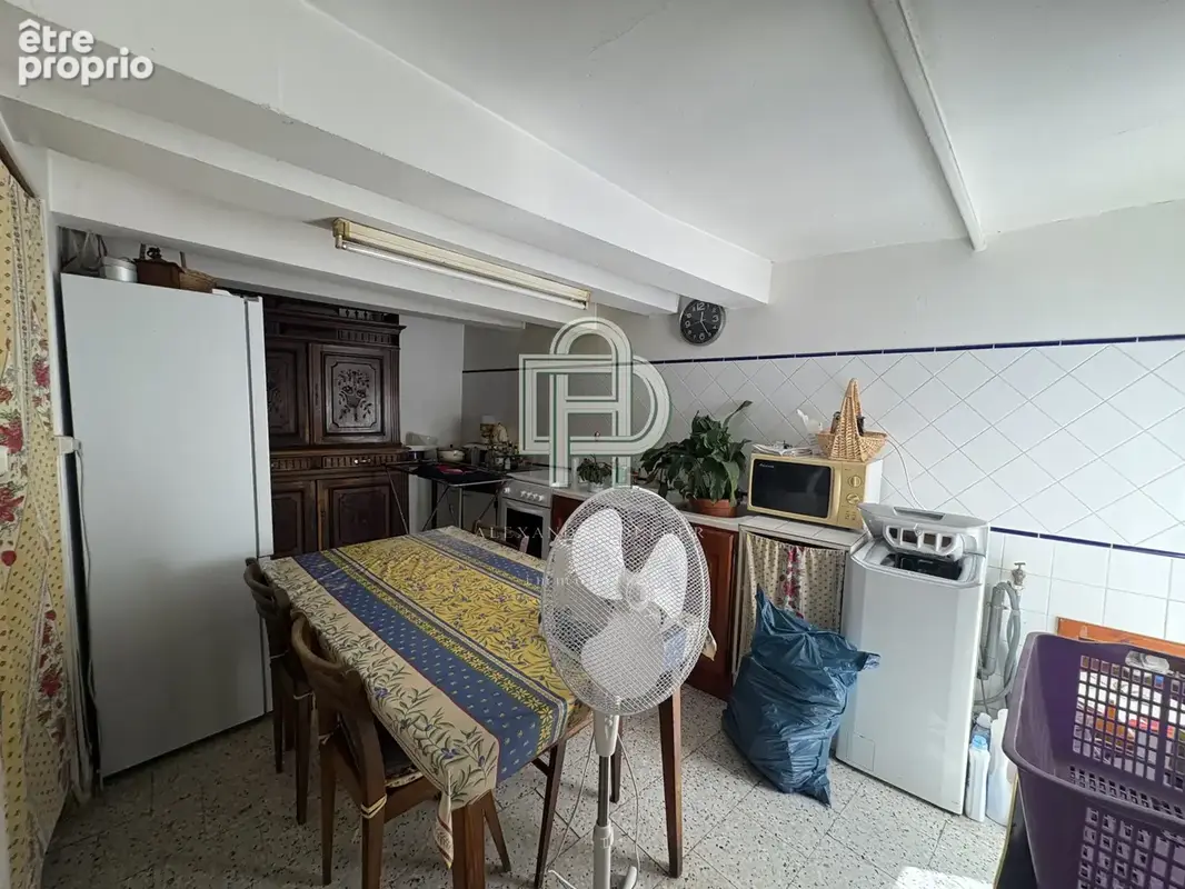 Maison de village avec cour à rénover - Gruissan village - photo 6