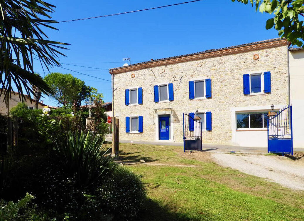 Maison à MARTRES-TOLOSANE