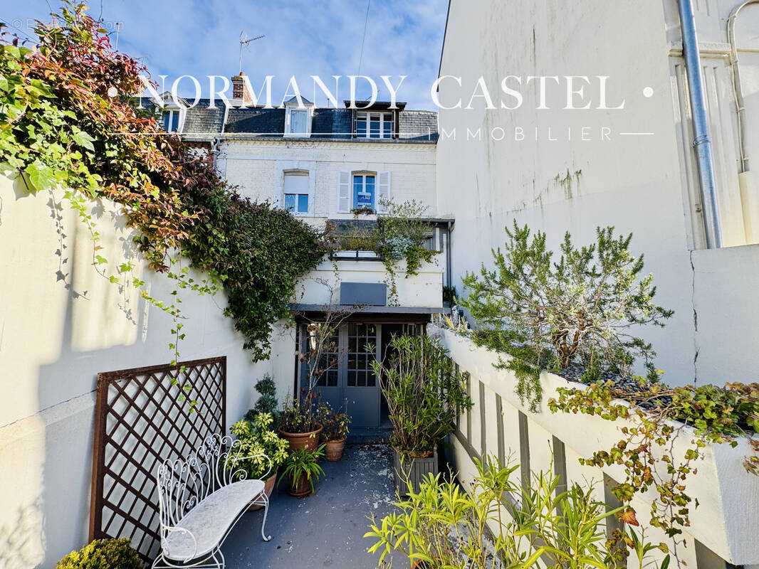 Maison à TROUVILLE-SUR-MER