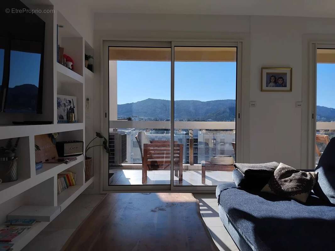 Appartement à MARSEILLE-9E