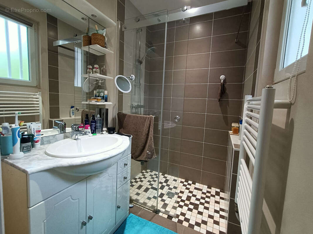 Maison à LA CHAPELLE-SUR-ERDRE