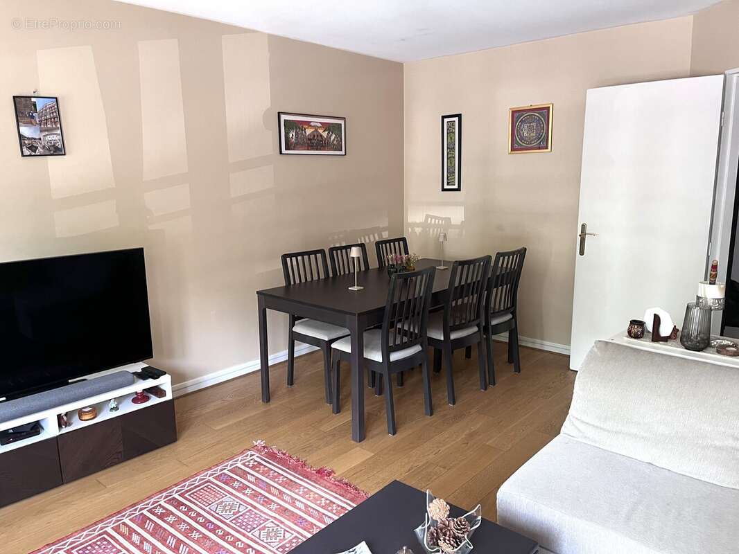Appartement à ASNIERES-SUR-SEINE