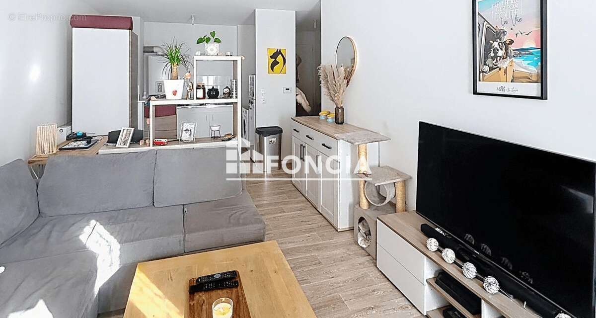 Appartement à COLOMBELLES