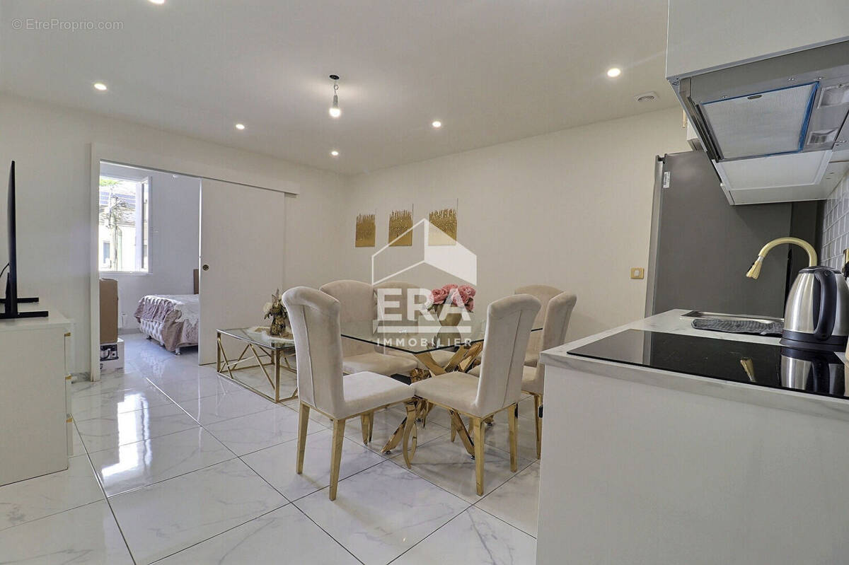 Appartement à PUSSAY