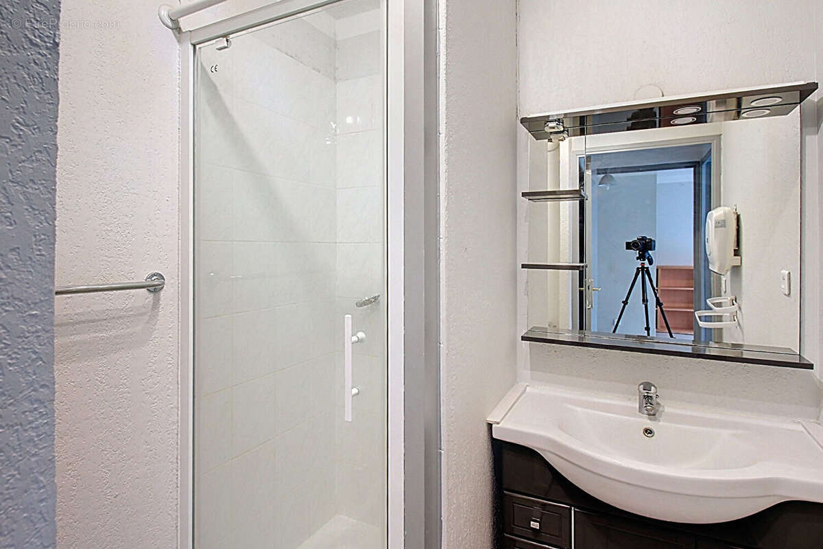 Appartement à LE LUC