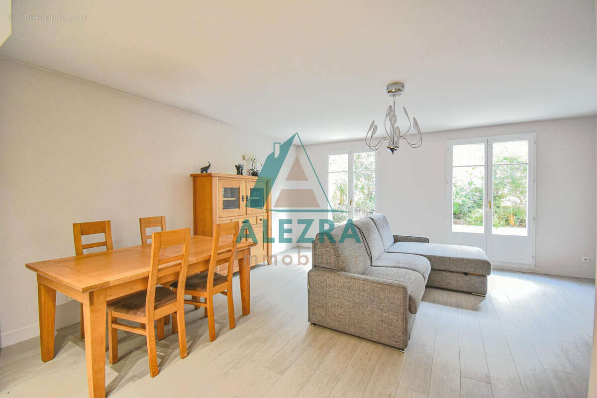 Maison à ROCQUENCOURT