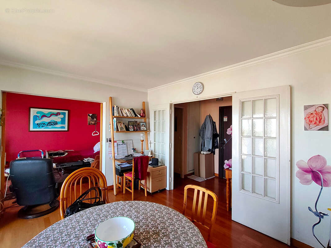 Appartement à VILLEMOMBLE