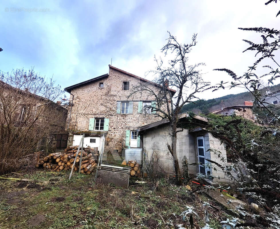 Maison à VOCANCE