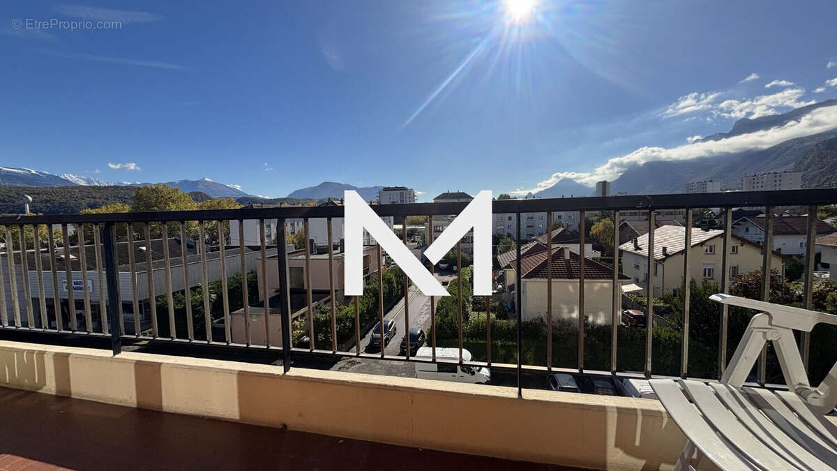 Appartement à ECHIROLLES