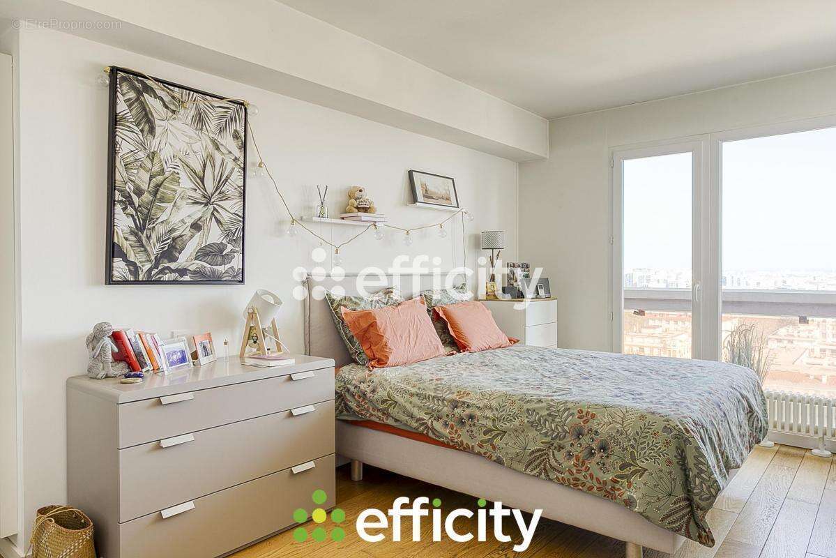 Appartement à LYON-6E