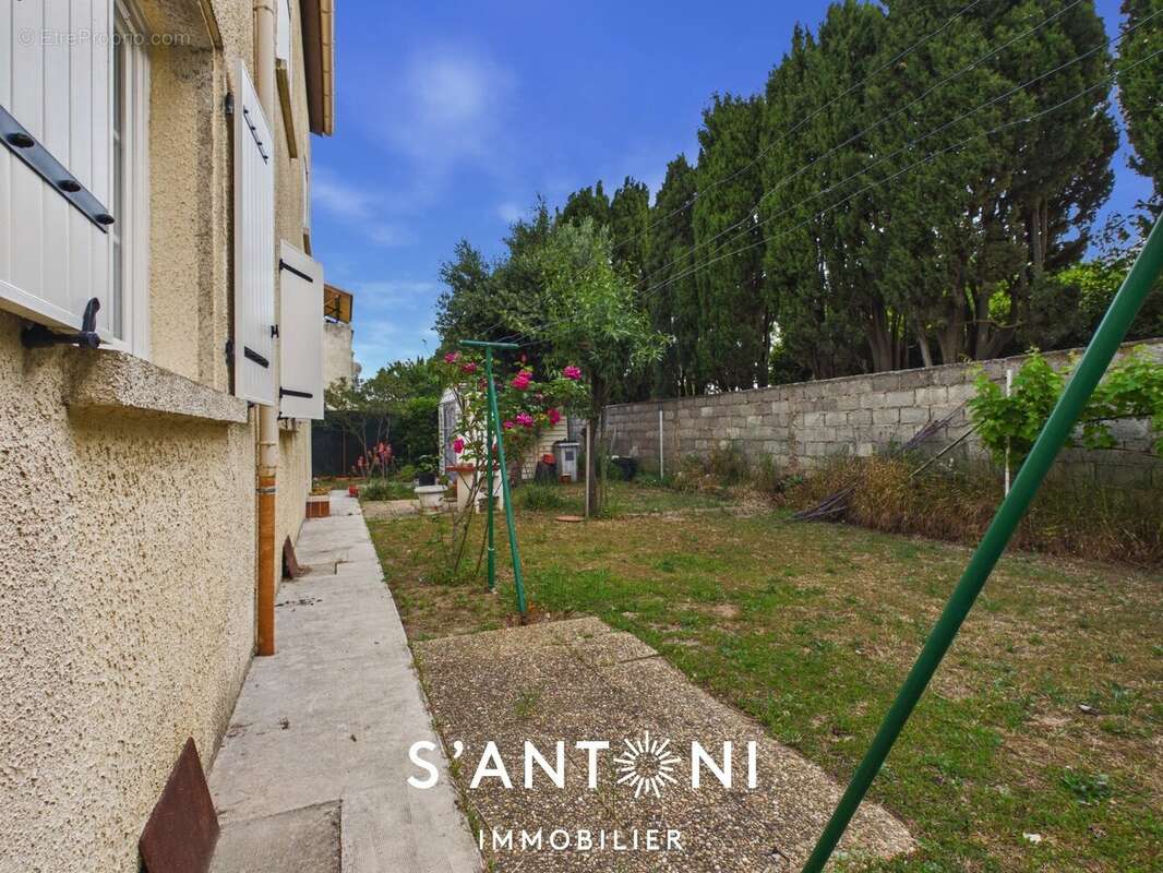 Maison à SAUVIAN