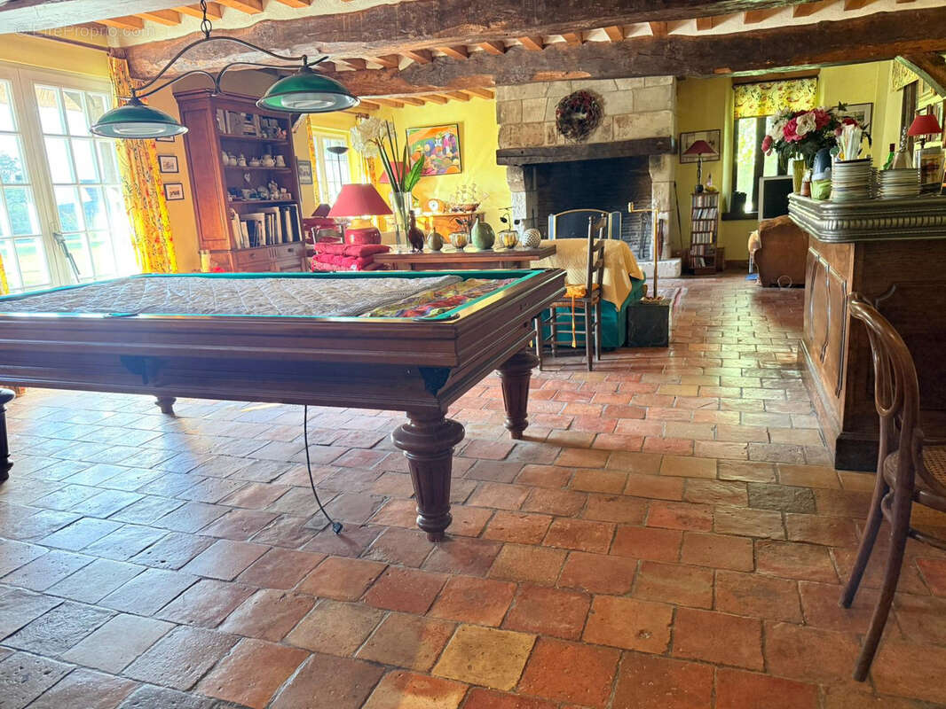 Maison à CORMEILLES