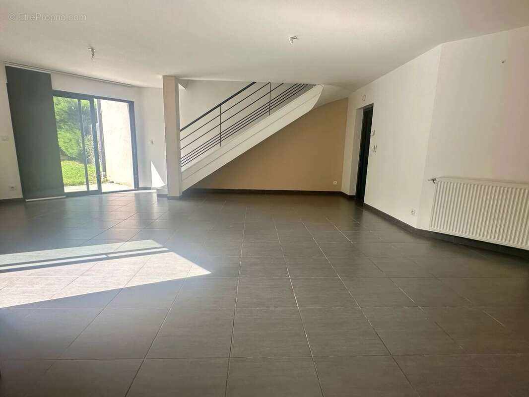 Maison à SAINT-JEAN