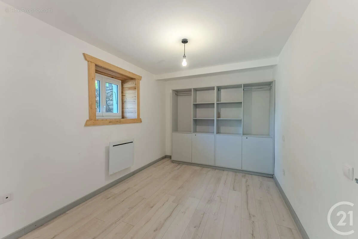 Appartement à VACHERESSE