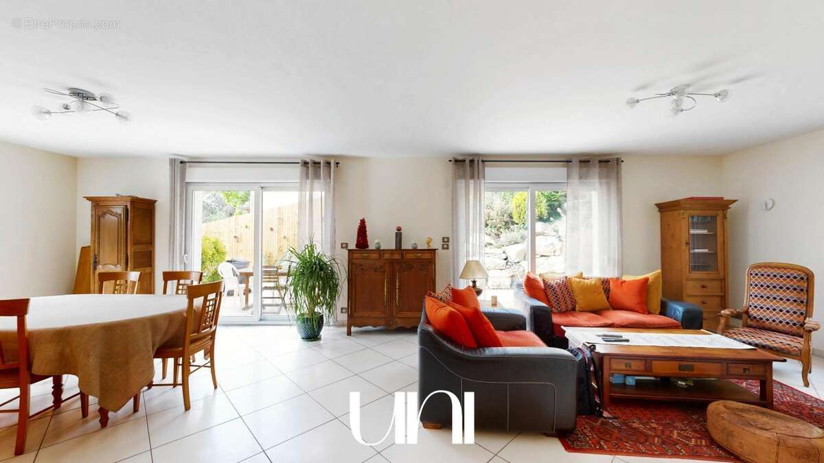 Maison à HEROUVILLE-SAINT-CLAIR