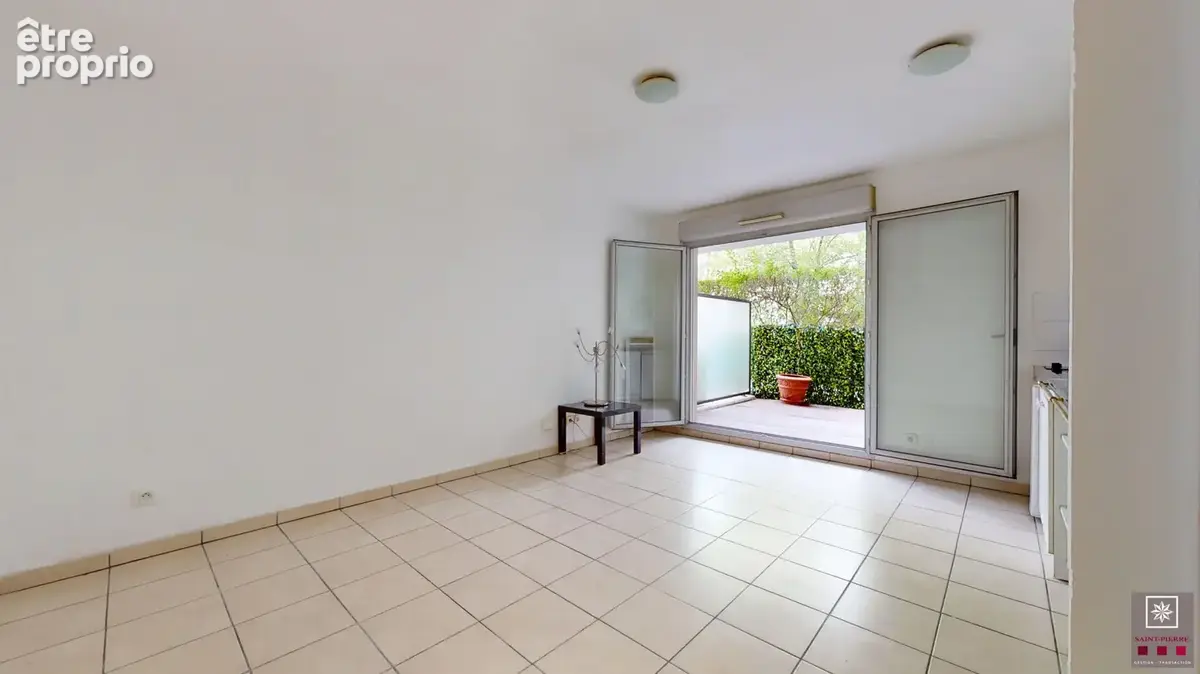 VILLEURBANNE / REPUBLIQUE - Studio de 27,21 m2 avec terrasse privative - photo 5