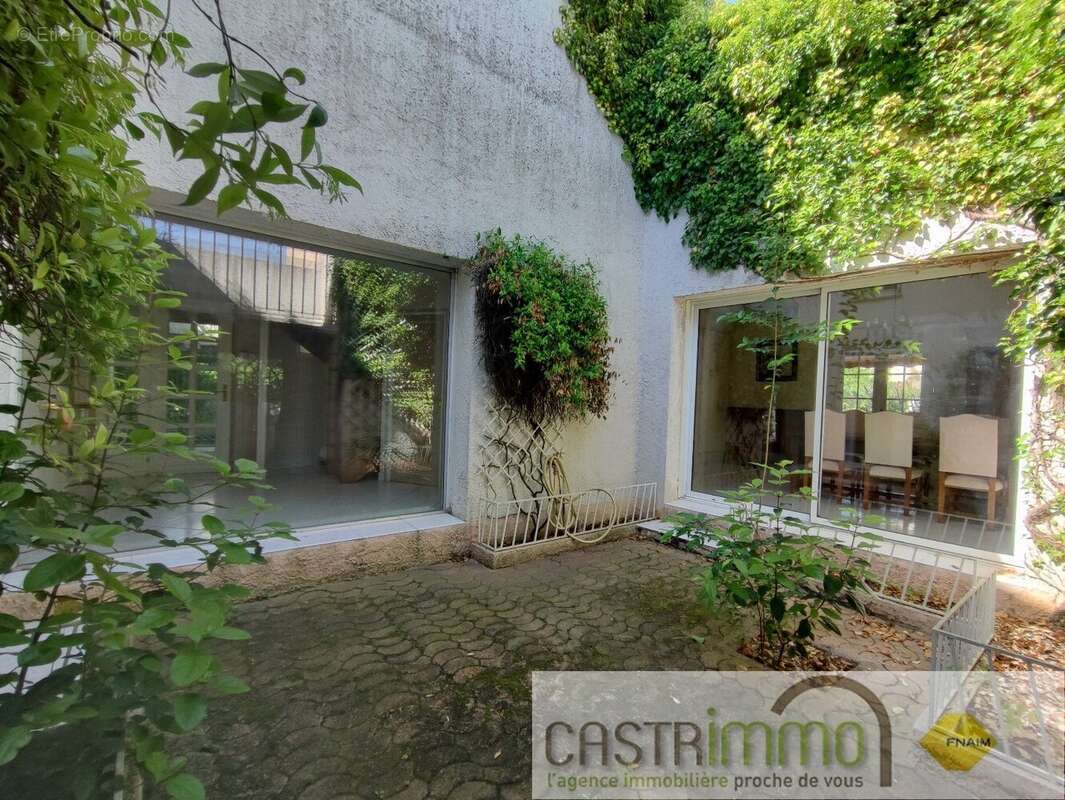 Maison à CASTELNAU-LE-LEZ