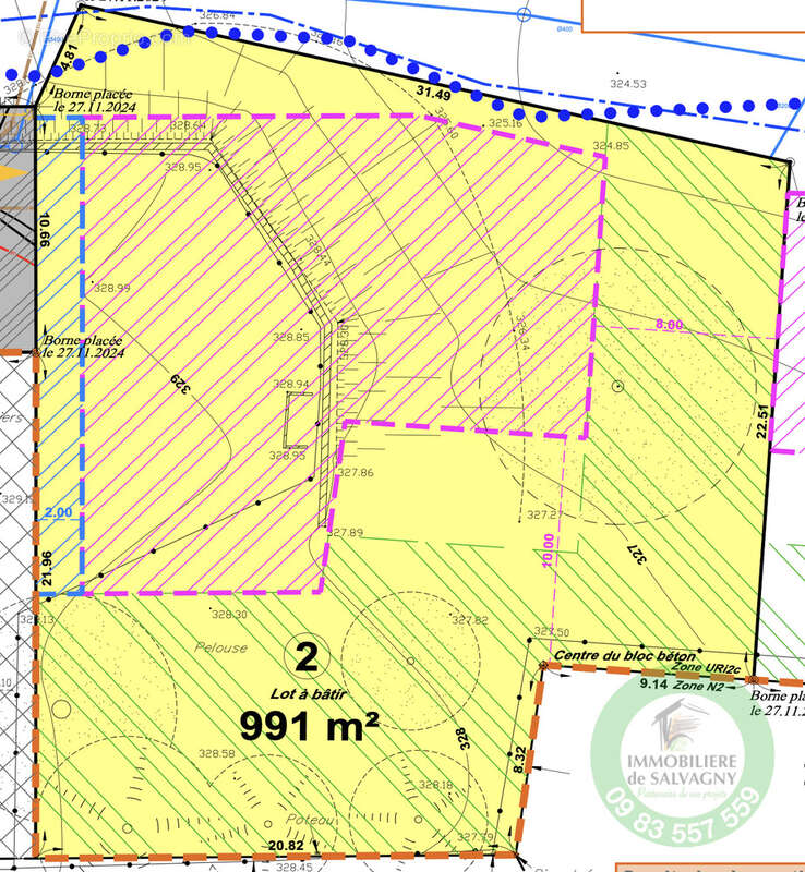 Terrain à LA TOUR-DE-SALVAGNY