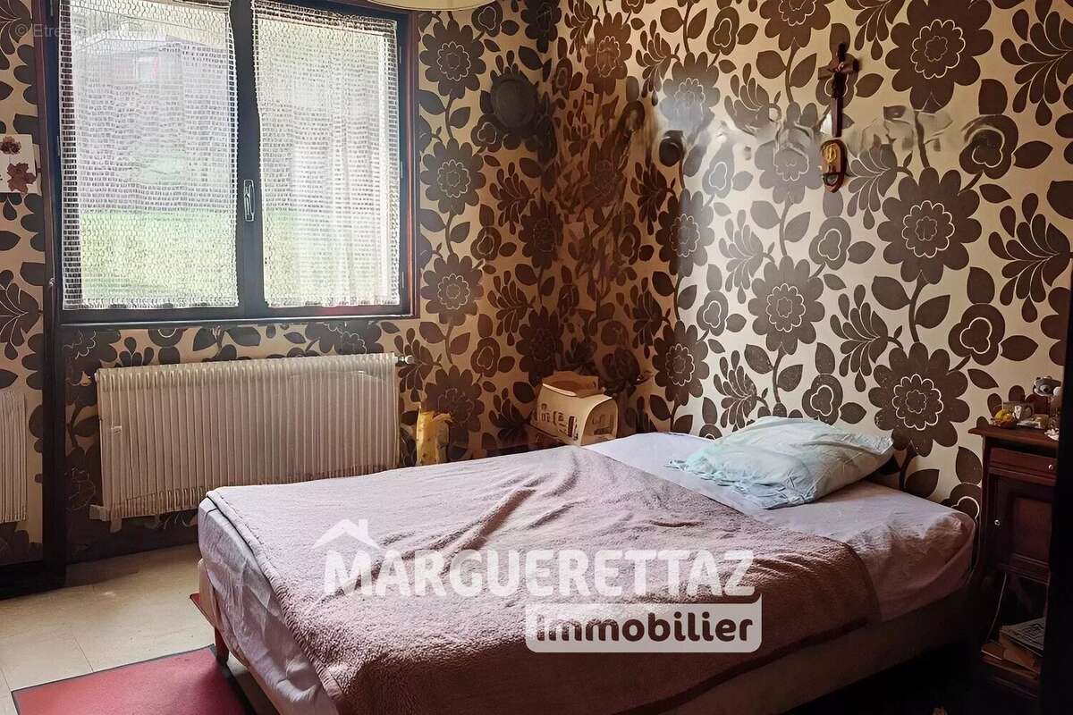 Maison à MARIGNIER