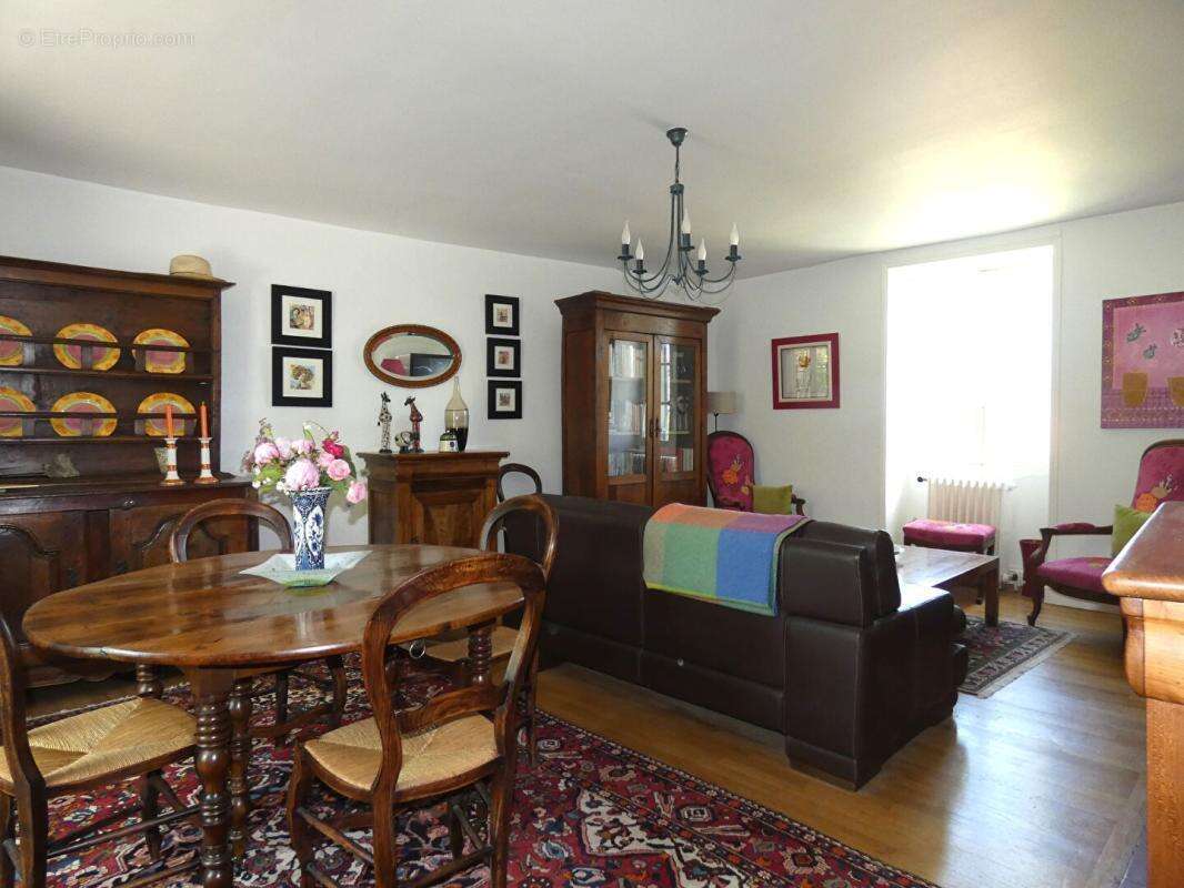Maison125 m2 / 3 chambres / grange / terrain 4225m² - photo 14