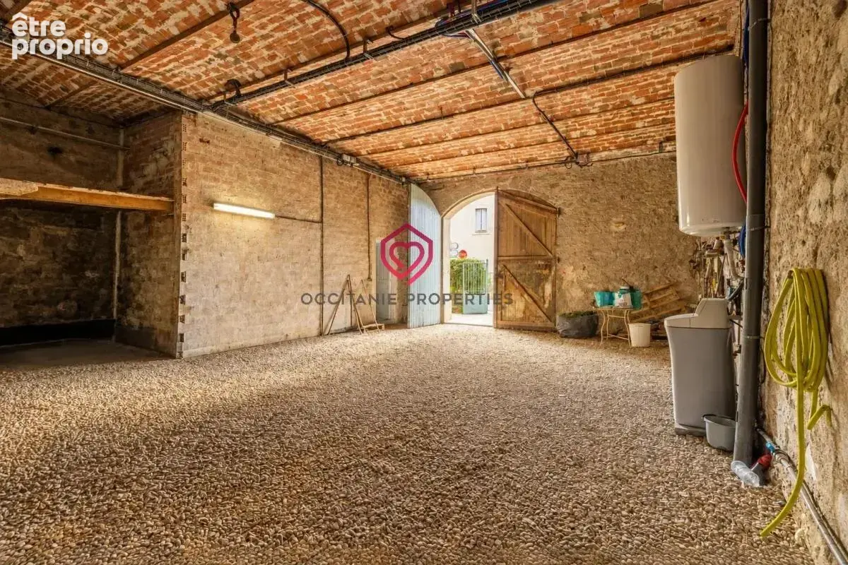Belle maison de caractère en pierre avec 4 chambres et ancienne cave viticole – Roquebrun, Hérault - photo 32
