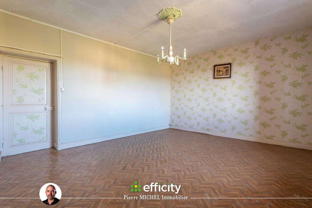 Maison 4 pièces 113 m² à vendre à Chevinay (69210) - photo 12