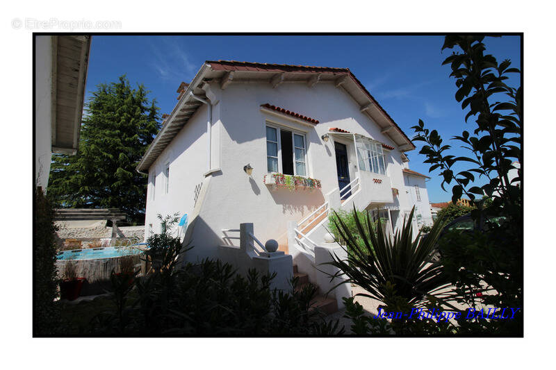 Maison à BORDES