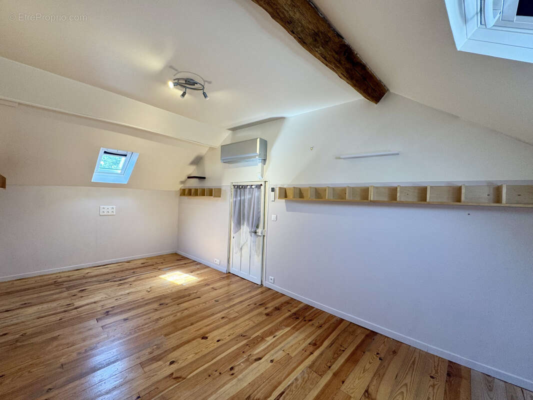 Maison à COULOMMIERS