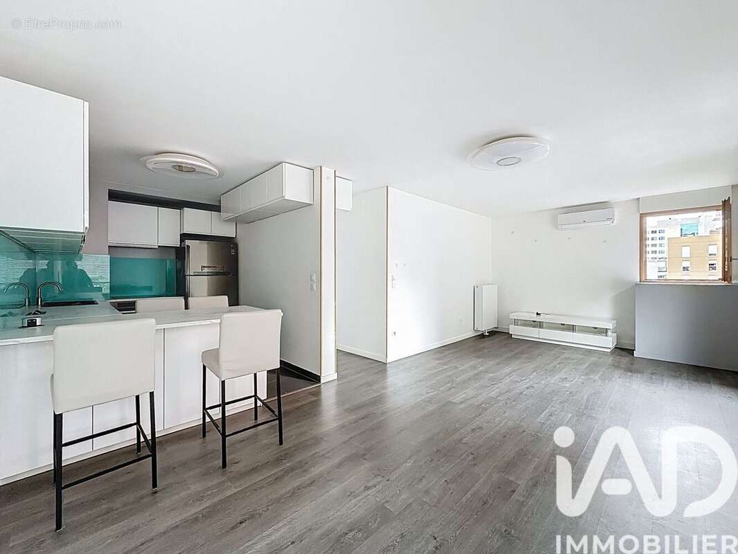 Photo 7 - Appartement à ASNIERES-SUR-SEINE