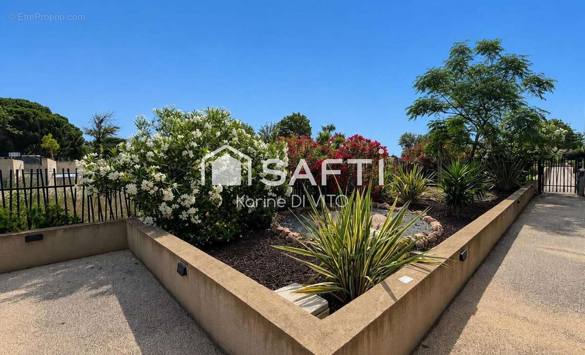 Photo 8 - Appartement à FREJUS