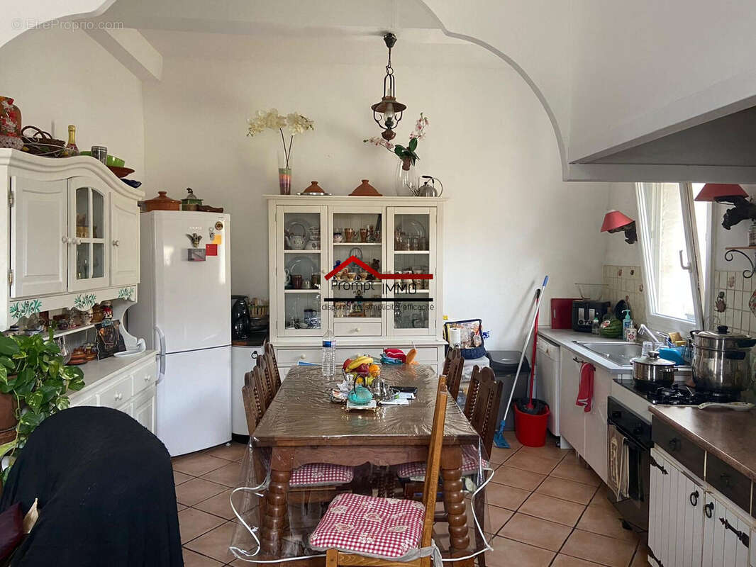 Maison à NISSAN-LEZ-ENSERUNE